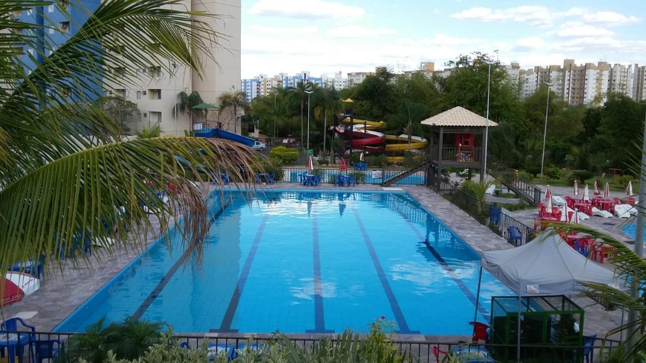 Golden Dolphin Express 5Pessoas Mais 1 Crianca Ate 5 Anos Com Toalhas E Roupas De Cama,Lencois, Travesseiros E Fronhas E 3 Parques Aquaticos Termais Limpeza Impostos E Taxas Ja Incluso Caldas Novas Eksteriør billede