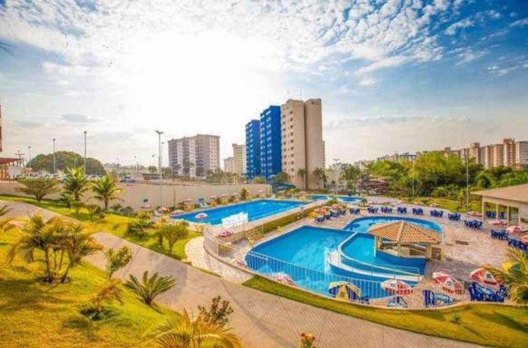 Golden Dolphin Express 5Pessoas Mais 1 Crianca Ate 5 Anos Com Toalhas E Roupas De Cama,Lencois, Travesseiros E Fronhas E 3 Parques Aquaticos Termais Limpeza Impostos E Taxas Ja Incluso Caldas Novas Eksteriør billede